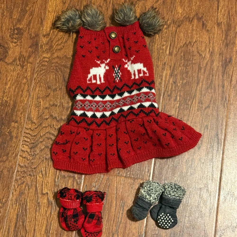 Dog🐾Pet Sweater Dress & Matching Booties